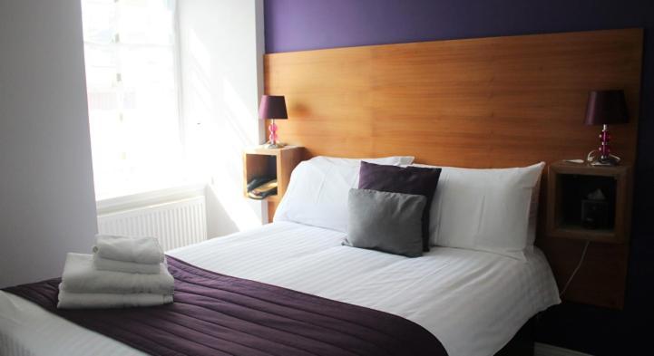 Hotel Cathedral 4*